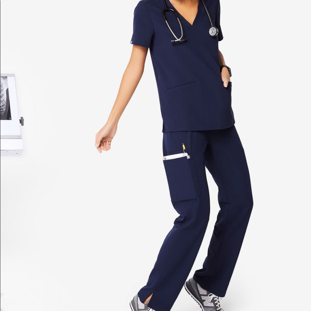 FIGS scrubs Navy Kade Navy Blue